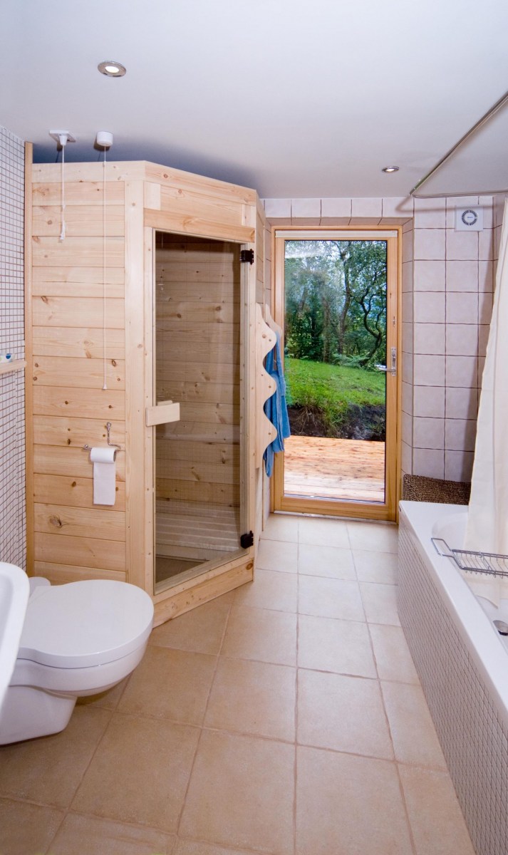 Sauna, Sithean - environmentally sensitively constructed, high quality Self-catering holiday accommodation. Glen Lonan, Taynuilt, near Oban, Argyll, Scottish highlands, Scotland 

C070628NE5D0018-101